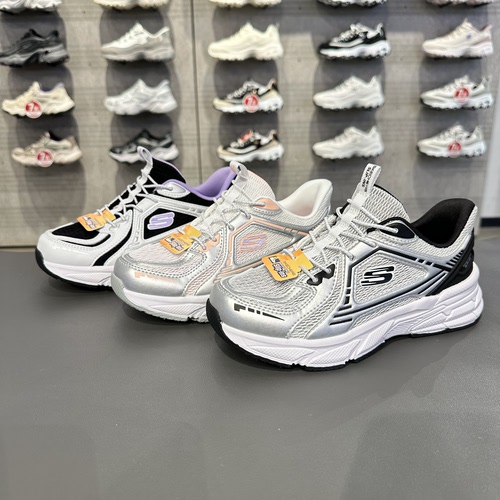 Skechers斯凯奇女童闪穿鞋一脚蹬网面轻盈透气休闲运动鞋304002L
