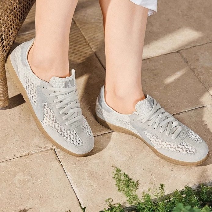 Skechers斯凯奇蕾丝德训鞋女款春夏透气轻盈平底板鞋运动鞋185350