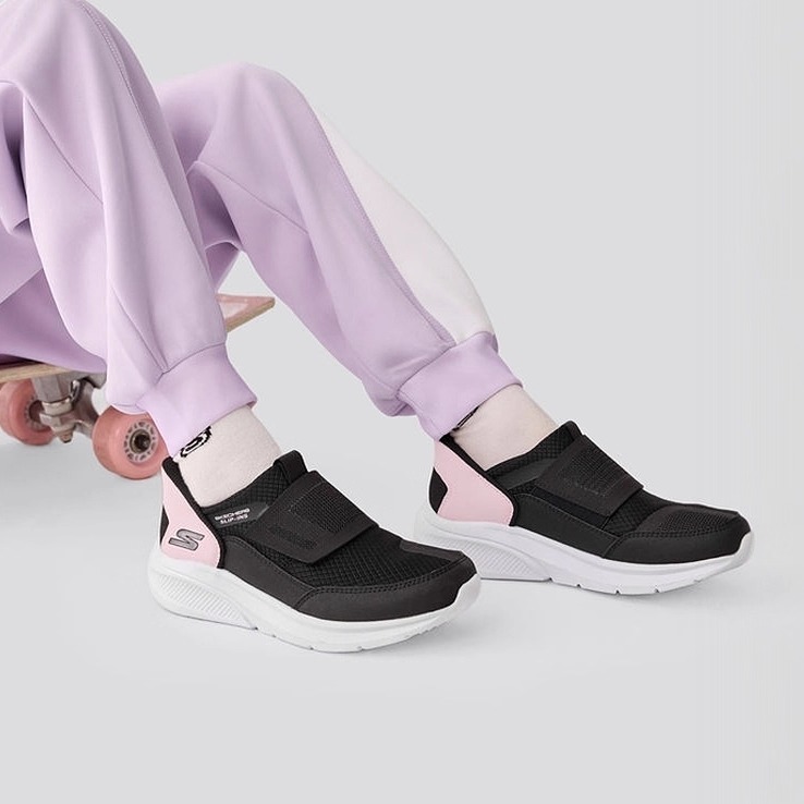 Skechers斯凯奇儿童闪穿鞋魔术贴一脚蹬轻盈319053L运动鞋403891L