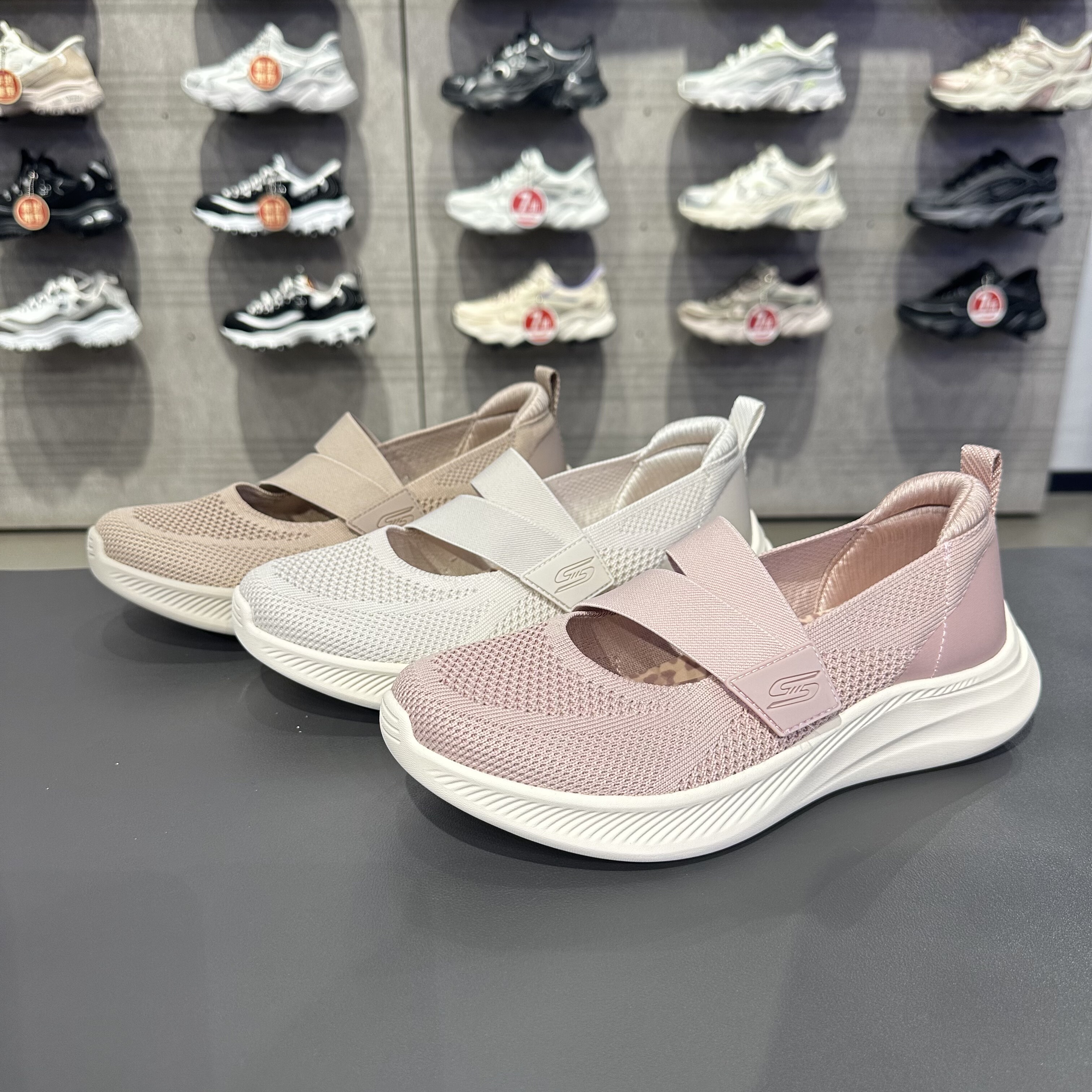 Skechers斯凯奇女士玛丽珍鞋网面轻盈魔术贴浅口平底单鞋117732,运动鞋new,运动休闲鞋,淘宝优惠券,粉丝福利购,淘宝优惠卷