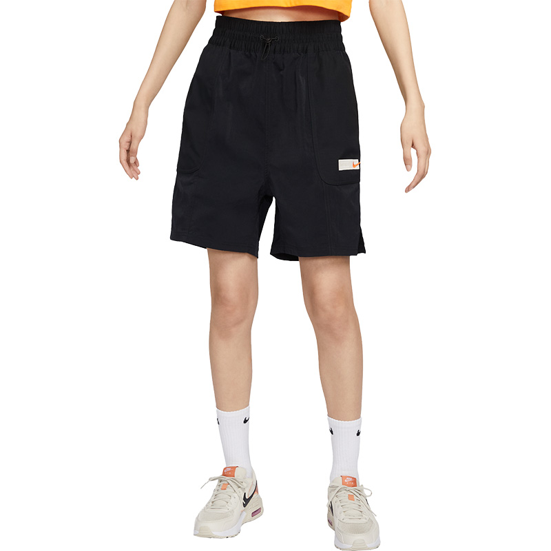 Nike/耐克2023冬季新款女运动运动中长裤／短裤FN0652-010