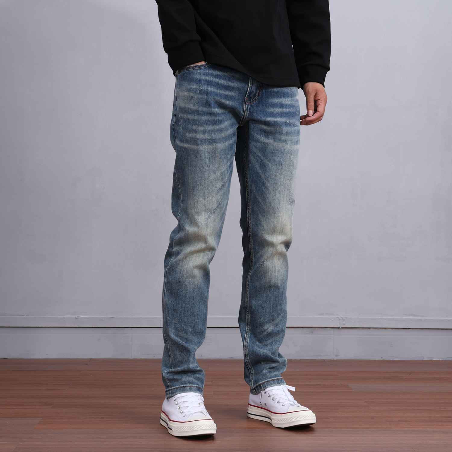 蓝色牛仔裤男款春秋天四季穿刺绣修身小直筒时尚潮流弹力常规长裤