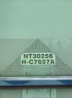 NT30256H-C7657A原型号全新片料贴胶片料液晶驱动COF TAB现货直拍