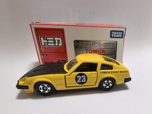 Takara Tomy多美卡1/64Nissan Fairlady 280Z-T