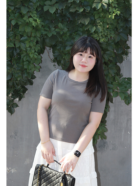 Vaee大码女装微胖胖MM设计感新休闲美式复古破洞纯色圆领T恤上衣