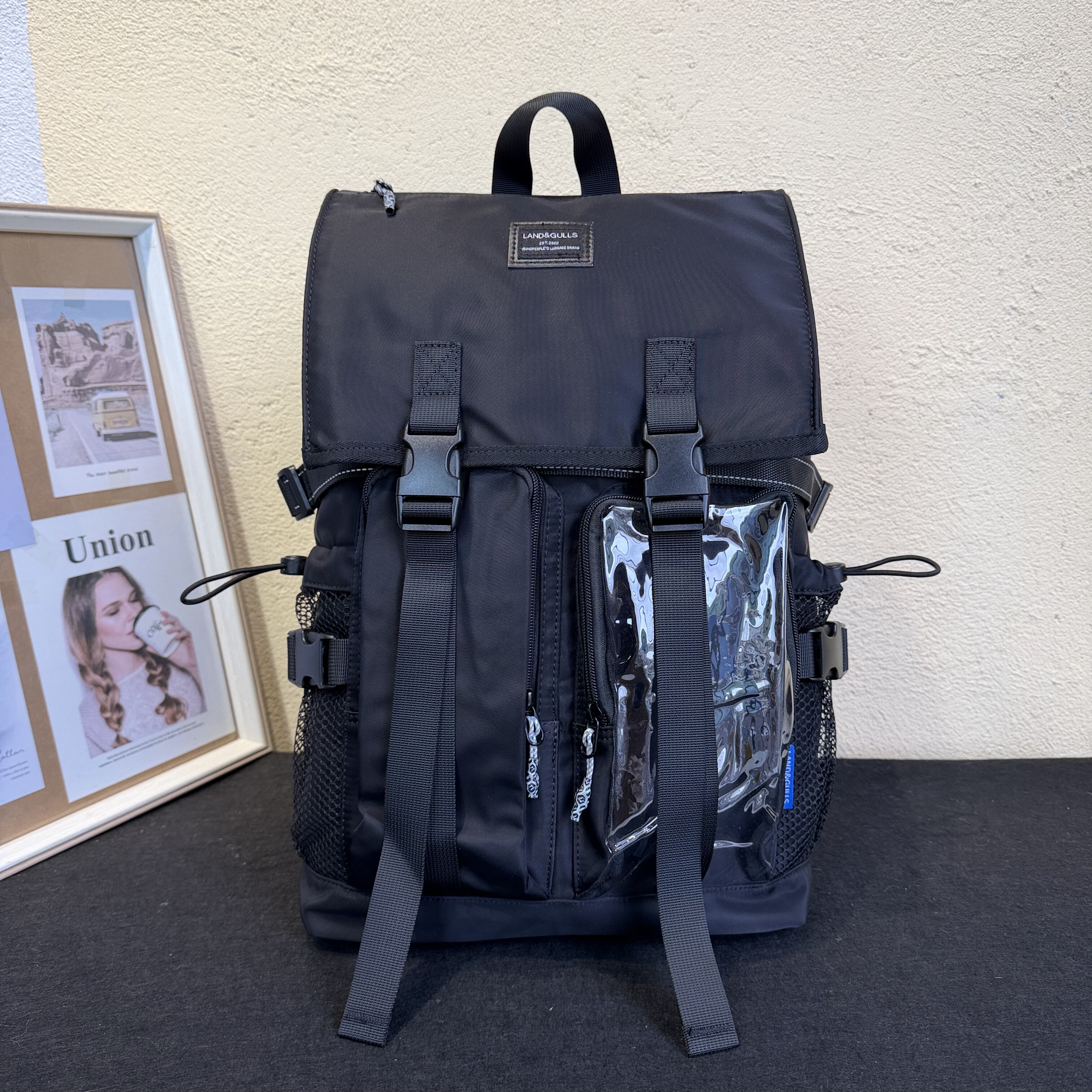 实用新款防水尼龙布男女学生书包轻便装饰旅游通勤电脑双肩包背包