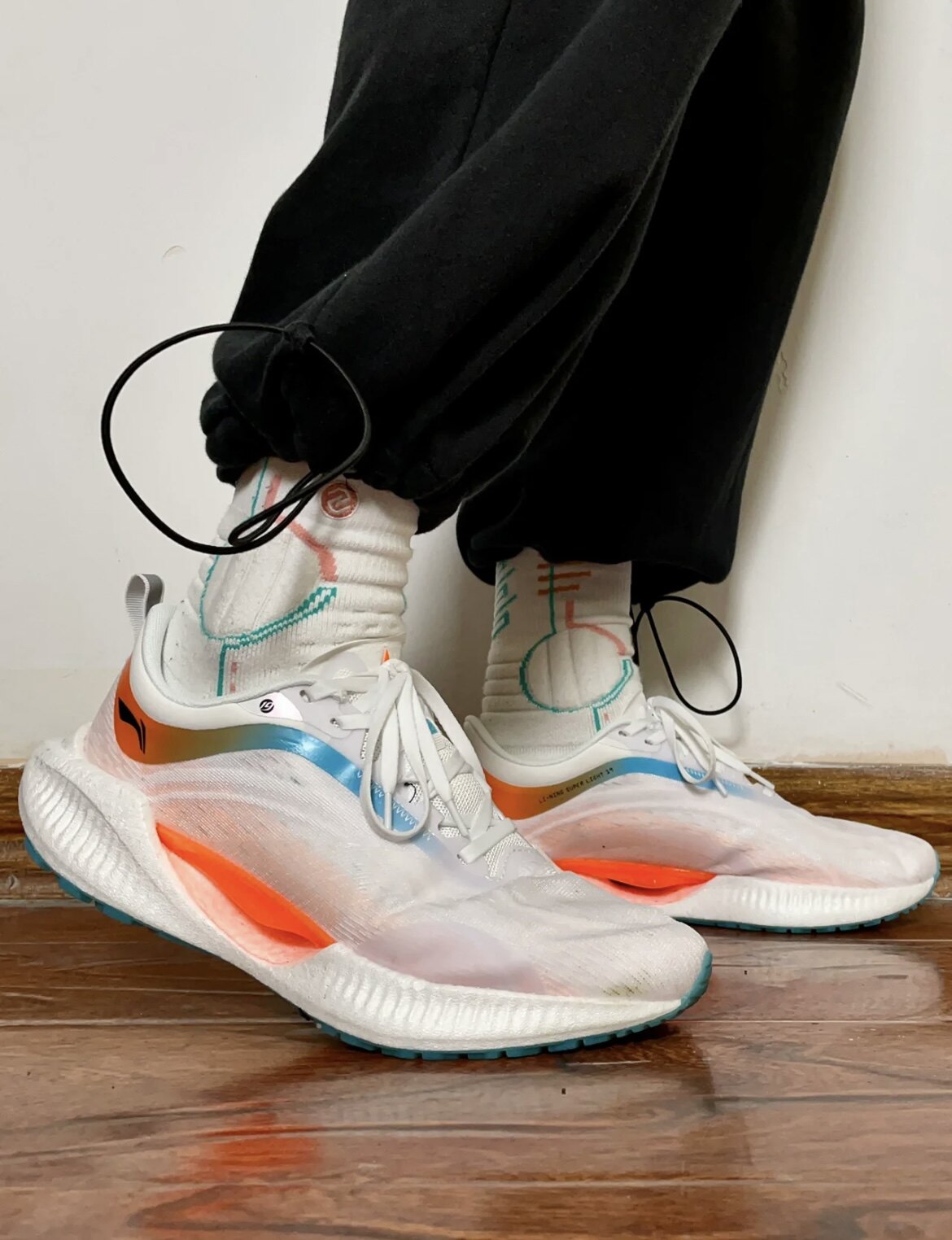 李宁 li ning 超轻19专业男女耐磨透气户外跑鞋 多巴胺arbs001-11