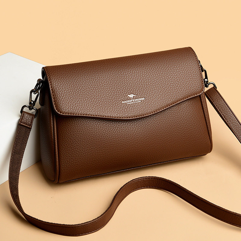 香港真皮女包头层牛皮斜挎包专柜正品2025新款妈妈包高级感大容量