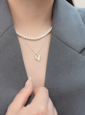 金银叶子吊坠小众设计感双层叠戴锁骨链金色吊坠锤纹吊坠珠珠链女