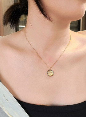 复古女王头像吊坠项链女金色锁骨链小众百搭颈链女款气质珠珠链