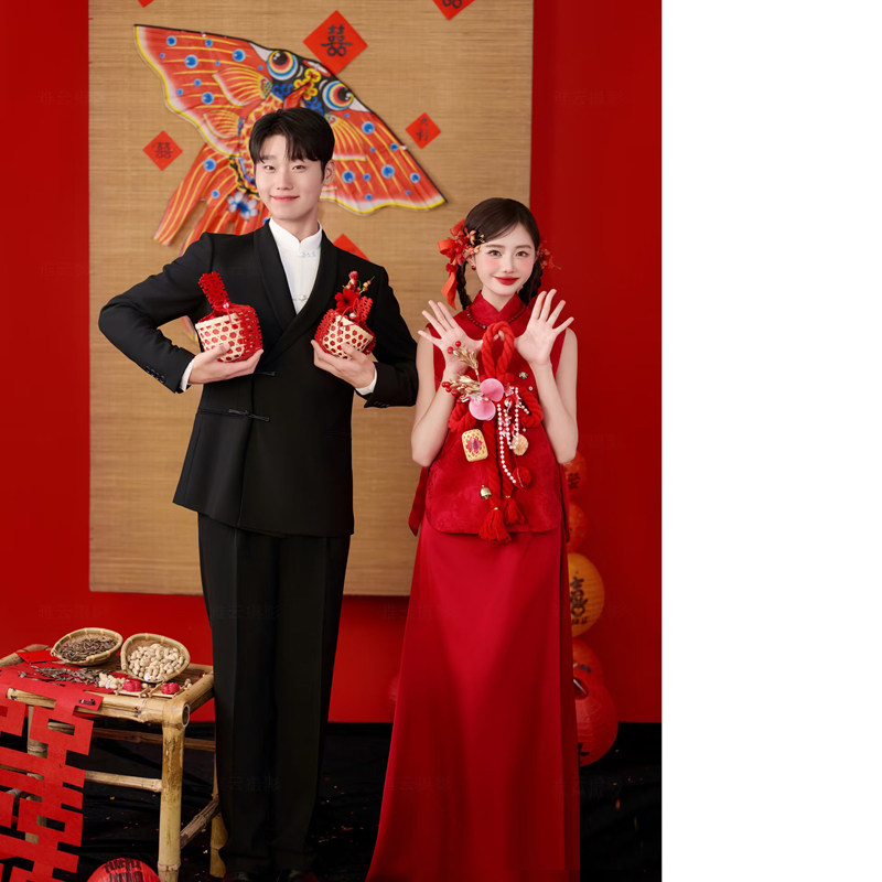 2026新中式婚纱摄影拍照道具背景竹帘金鱼风筝喜字小对联灯笼立柱