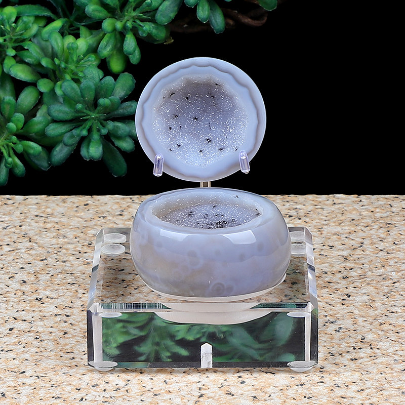 天然巴西缠丝玛瑙聚宝盆原石原矿水晶洞彩玛瑙迷你小盆戒指盒摆件