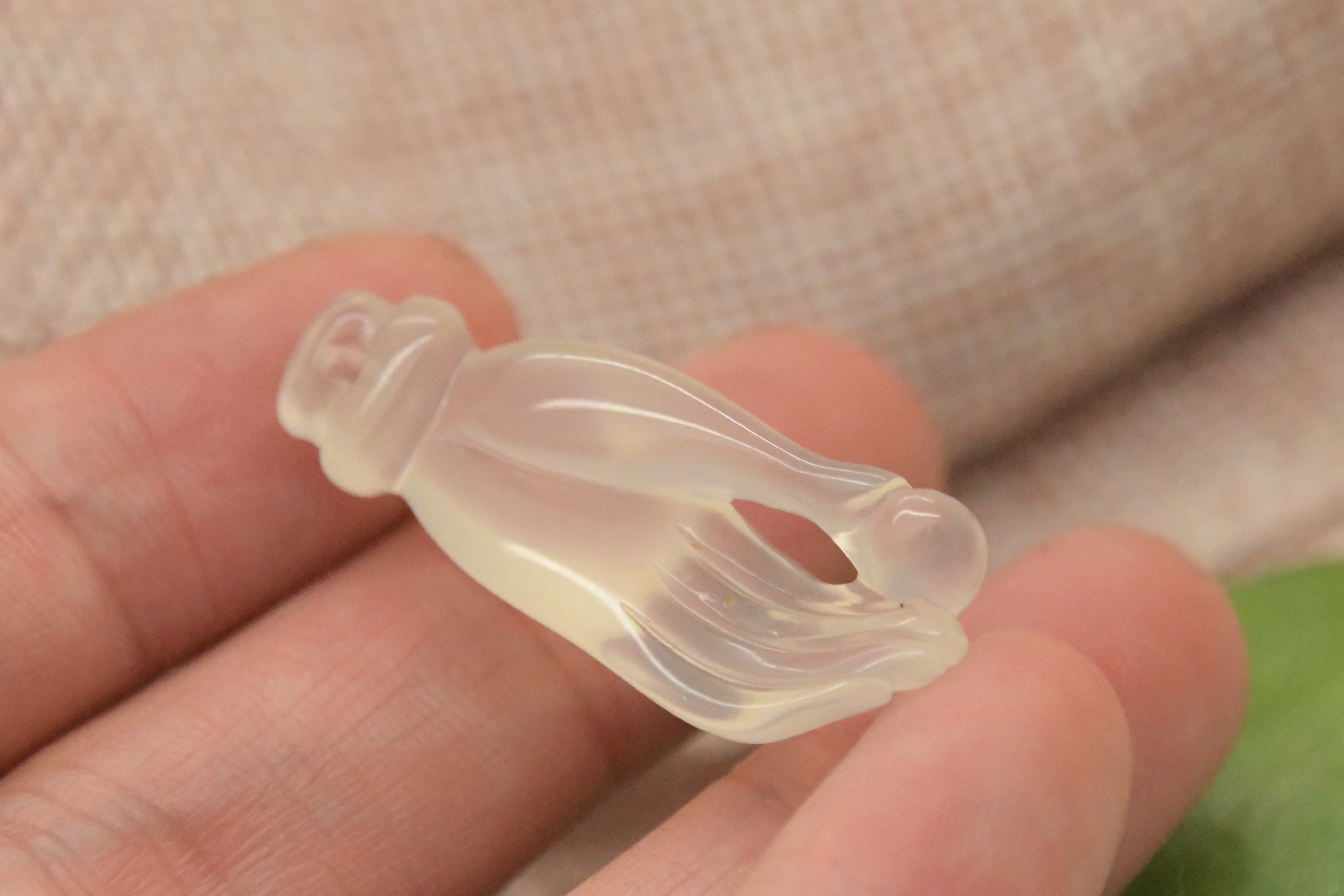 圆梦开运阁高冰玉髓佛手吊坠