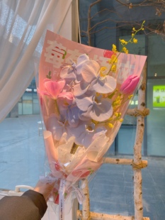 教师节新款 玫瑰兰花郁金香鲜花速递送女朋友生日礼物北京同城送