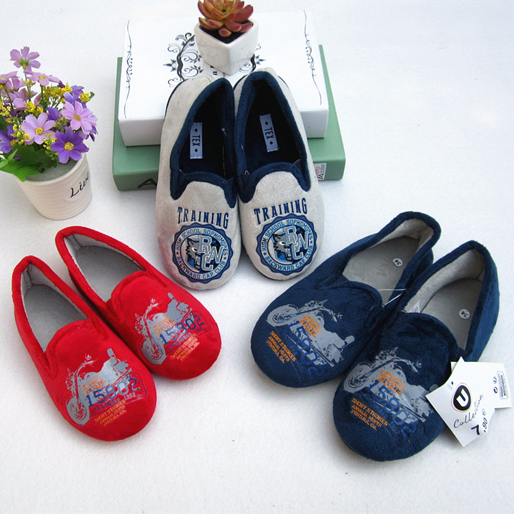 Chaussons enfants en suède pour hiver - semelle caoutchouc - Ref 1014364 Image 1