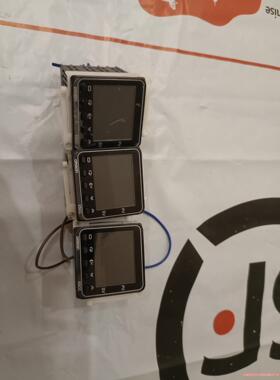 OMRON温控器QX2ASM EX2A/2D各一个，功能包好，实骏营议价商品