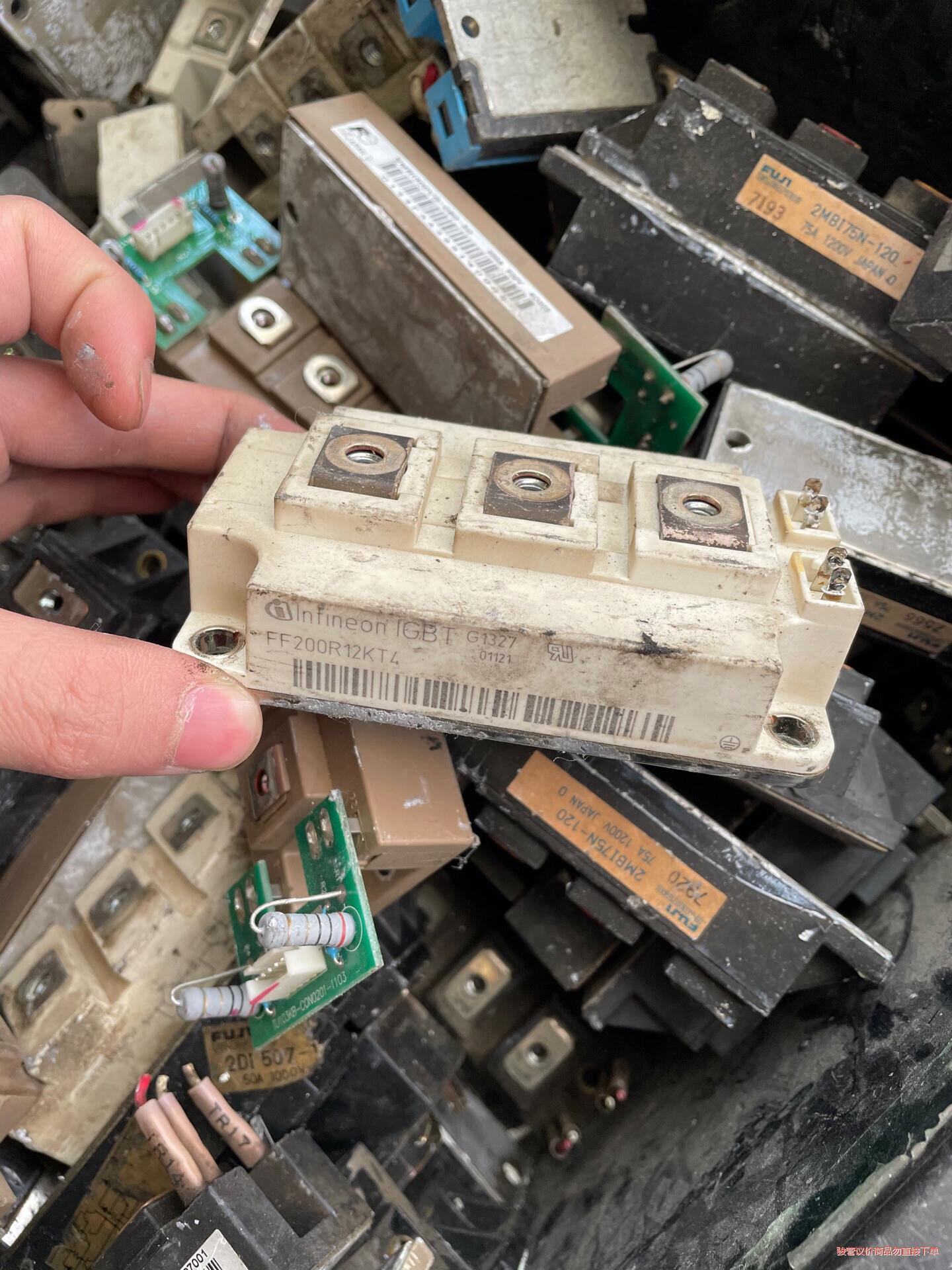 英飞凌 FF200R12KT4 FF150R12KE3/KT(议价商品）