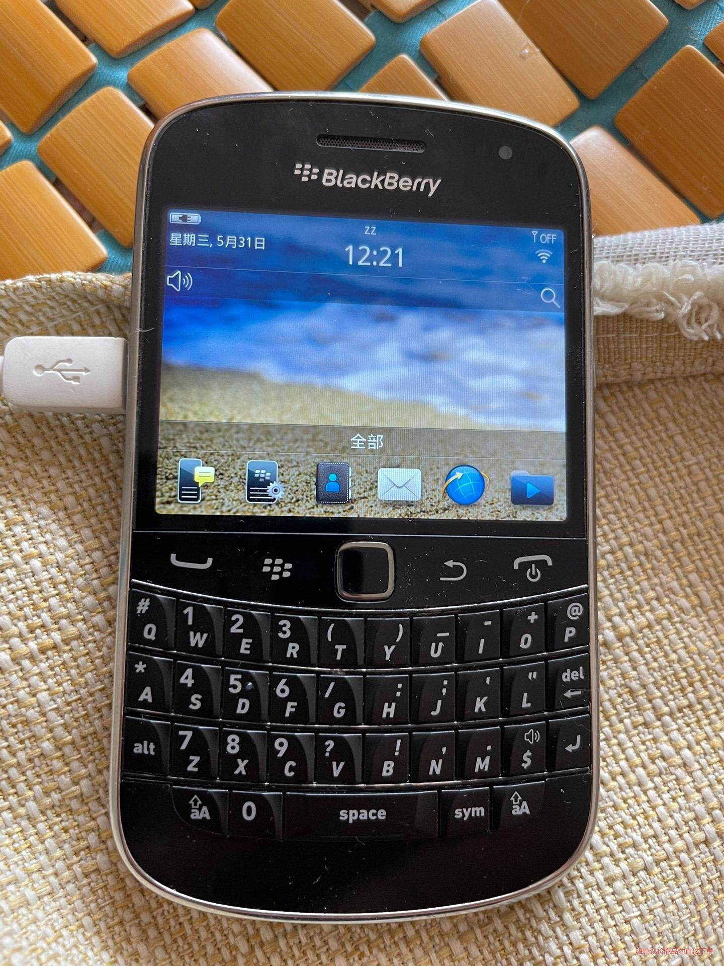 blackberry/黑莓 黑莓 bold 9900,二手黑议价商品