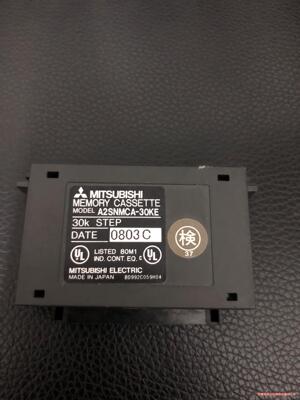 三菱内存卡型号A2SNMCA-30KE拆机实物拍摄成色如图只骏营议价商品