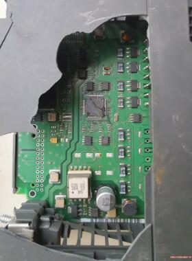 6ES7 332一5HB01一0AB0  3221BH01议价商品