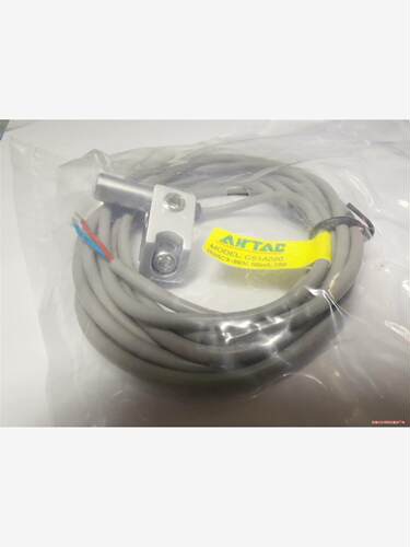亚德客磁性开关CS1A020磁性传感器CSIA020气动元件(议价商品）