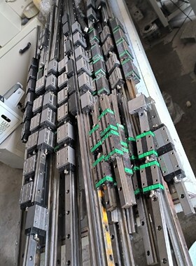 csk直线导轨，lmg25h，1.6米长，配六滑块，另外还有骏营商贸-议