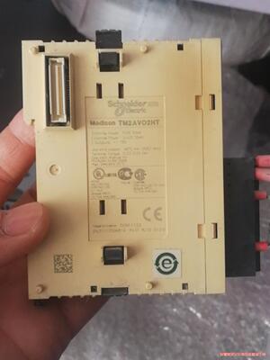 施耐德模块，TM2AVO2HT一块/TWDNOZ485T两块骏营议价商品