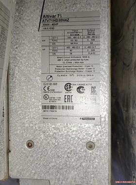 施耐德变频器ATV71HD30N4Z原装拆机保证质量里面成色(议价商品）