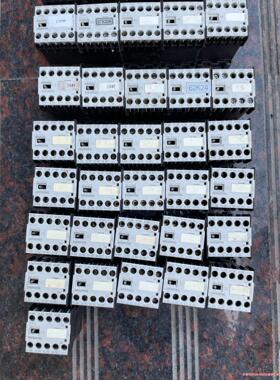 特价处理西门子直流接触器成色一般3TH2系列议价商品