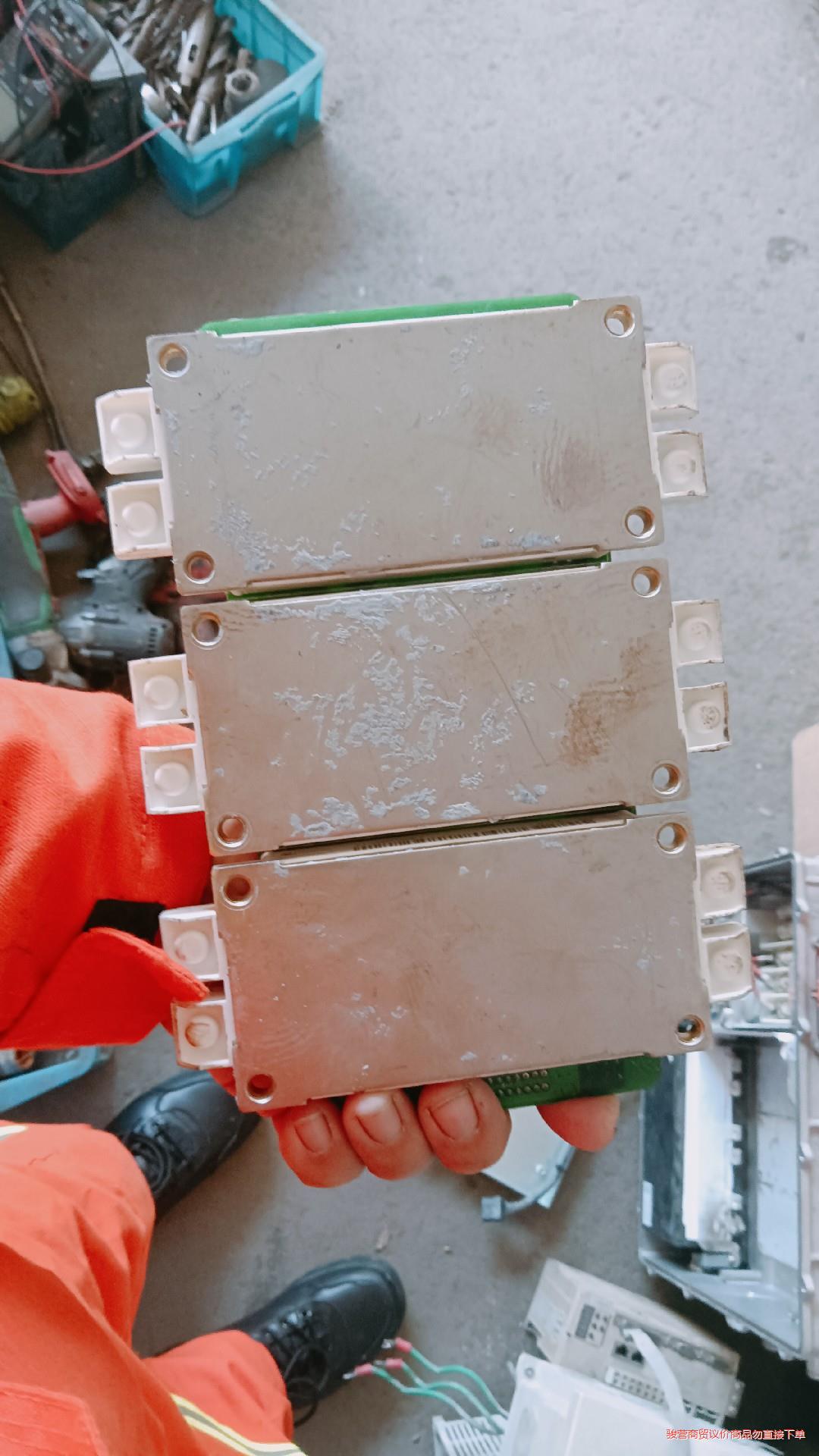 2SP0115T2A0-12 FF300R12ME3新FF4议价商品