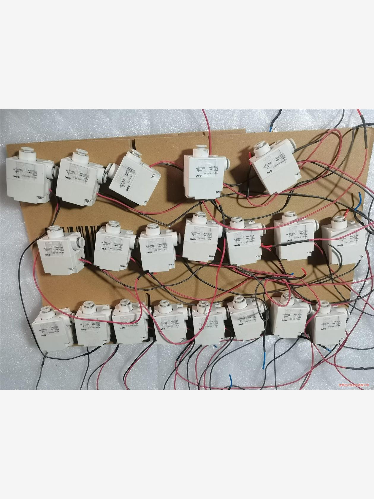 拆机20个日本SMC电磁阀ⅤQ21A1-5GH-C6-L成色(议价商品）