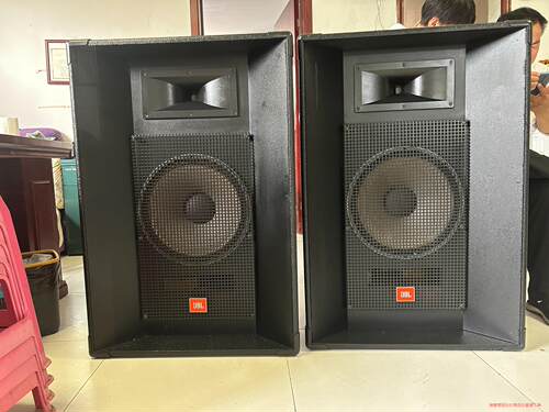 美国jbl mr826发烧音箱，原装进口，成色状态很好！效果议价商品