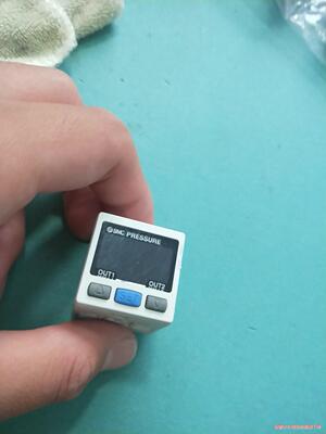 SMC 压力传感器 控制器 PRESSURE PSE302(议价商品）