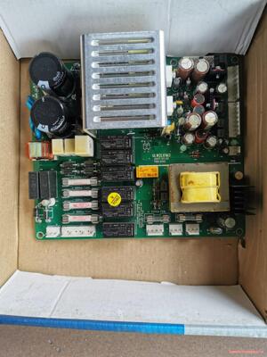 ULW2L61M5。200元。ULW2L61M1。400元。骏营议价商品