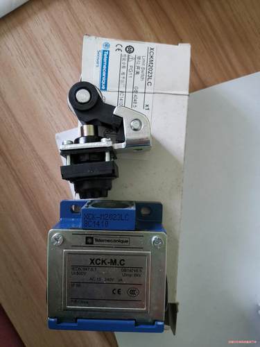 正宗施耐德限位开关 XCKM2023LC  全新1只,XCK(议价商品）