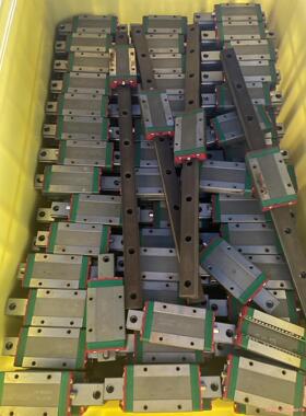 上银滑块，成色漂亮，正品拆机，带型号来询价哦！HGH20C议价商品