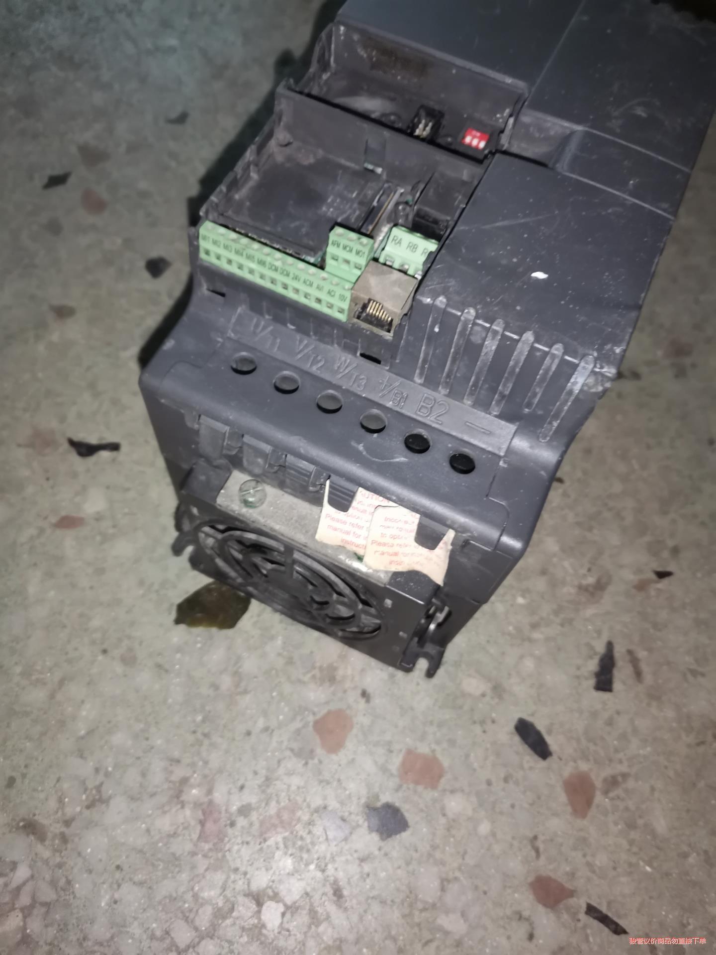 VFD110E43A  台达变频器 E系列 11KW  拆机(议价商品）