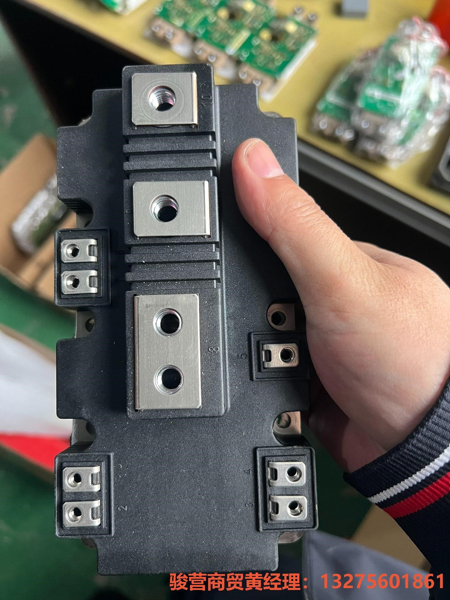 英飞凌FF900R12IE4英飞凌IGBT模块原装拆机功能质骏营商贸—议价