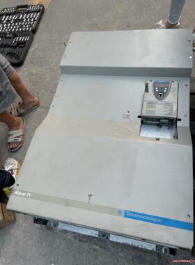 施耐德变频器ATV71HC31Y 测试好的315KW 500(议价商品）