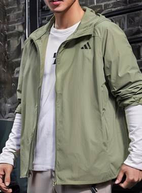 adidas阿迪达斯男装绿色连帽皮肤衣夹克外套新款跑步运动服KB5158