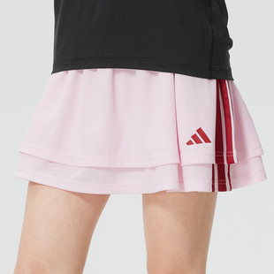 阿迪达斯短裙女粉色裙子2026春季新款运动裙羽毛球裙半身裙KB6099