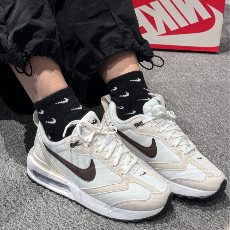 NIKE耐克2025秋季新款女鞋运动鞋MAXAIR气垫缓震低帮休闲鞋DC4068