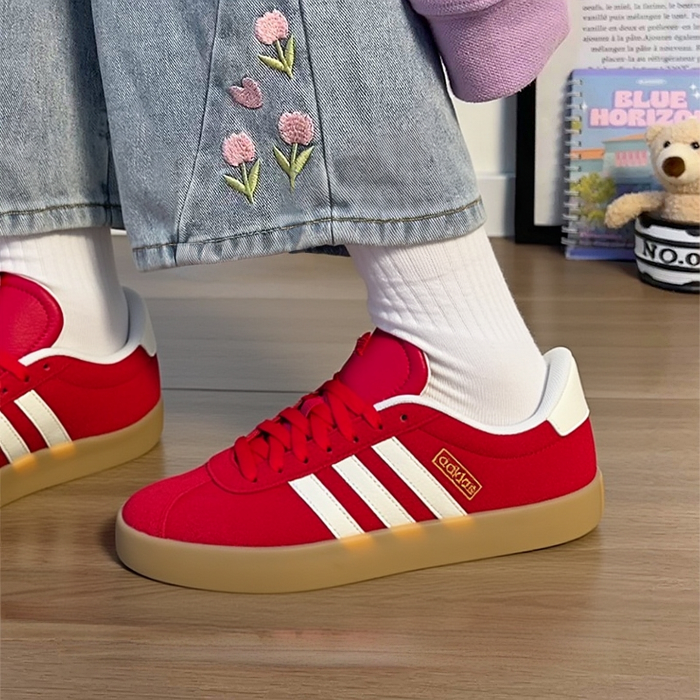 Adidas阿迪达斯男鞋女鞋休闲鞋25冬季情侣款运动鞋时尚板鞋KI5079