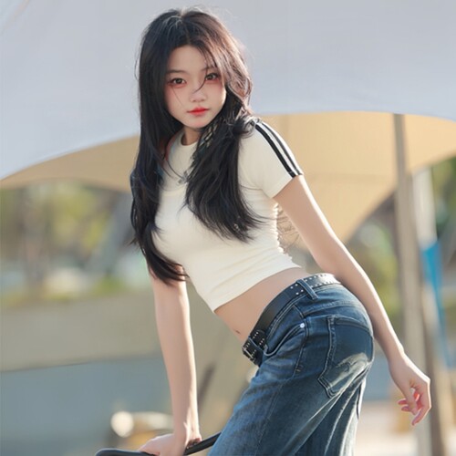 阿迪达斯女装短袖T恤26夏新款运动服跑步健身收腰训练半袖KR7606