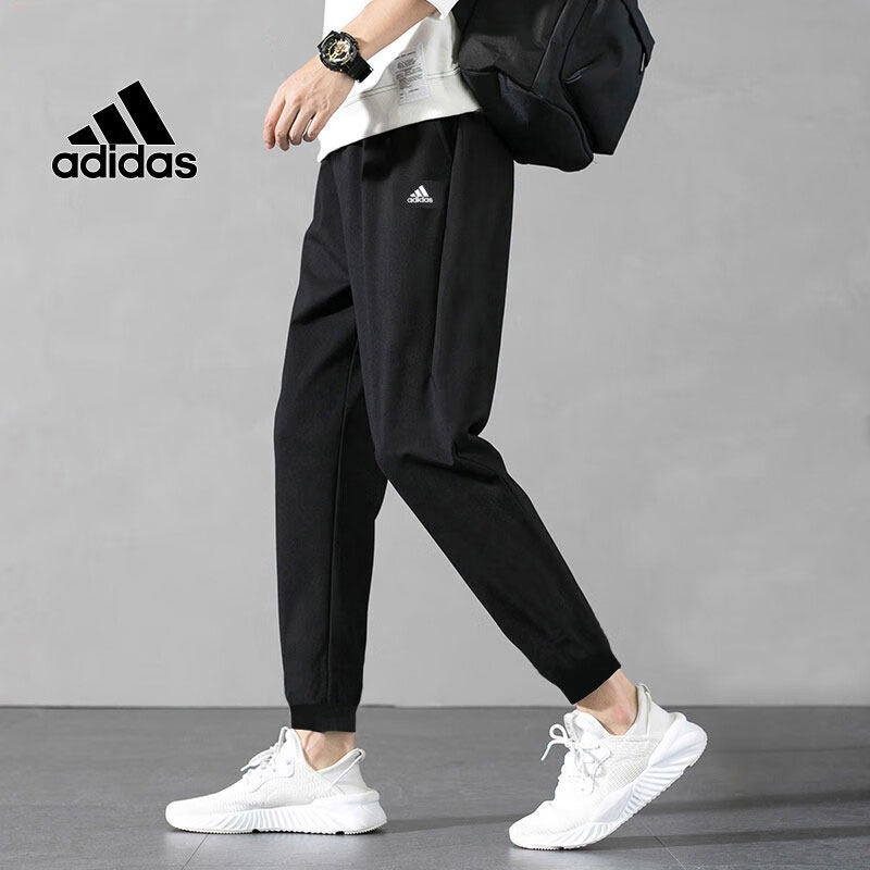 休闲时尚    透气舒适