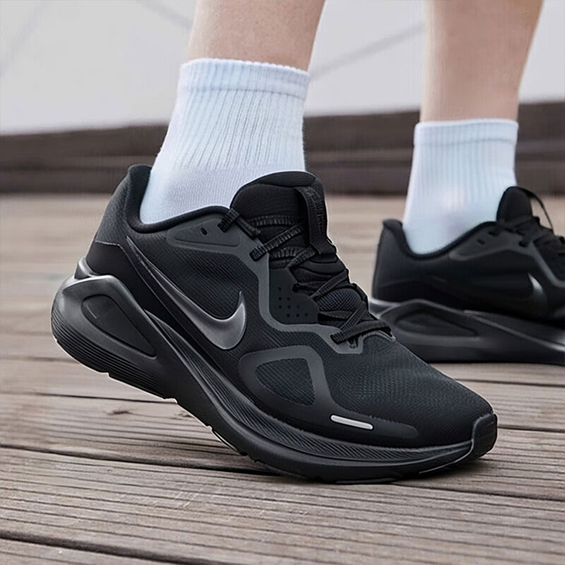 耐克男鞋NIKE STRUCTURE 26 黑色运动鞋透气轻便跑步鞋HJ1102-001