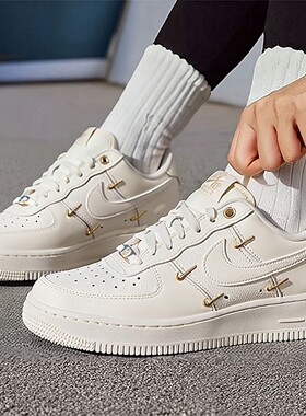 Nike耐克女鞋四勾休闲鞋26新款板鞋AF1空军一号白色运动鞋FV3654