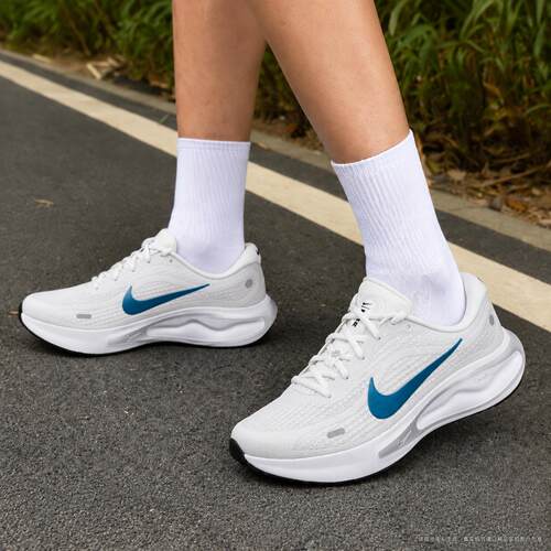 NIKE耐克男鞋跑步鞋2026秋季新款健身训练鞋缓震运动鞋FN0228-114