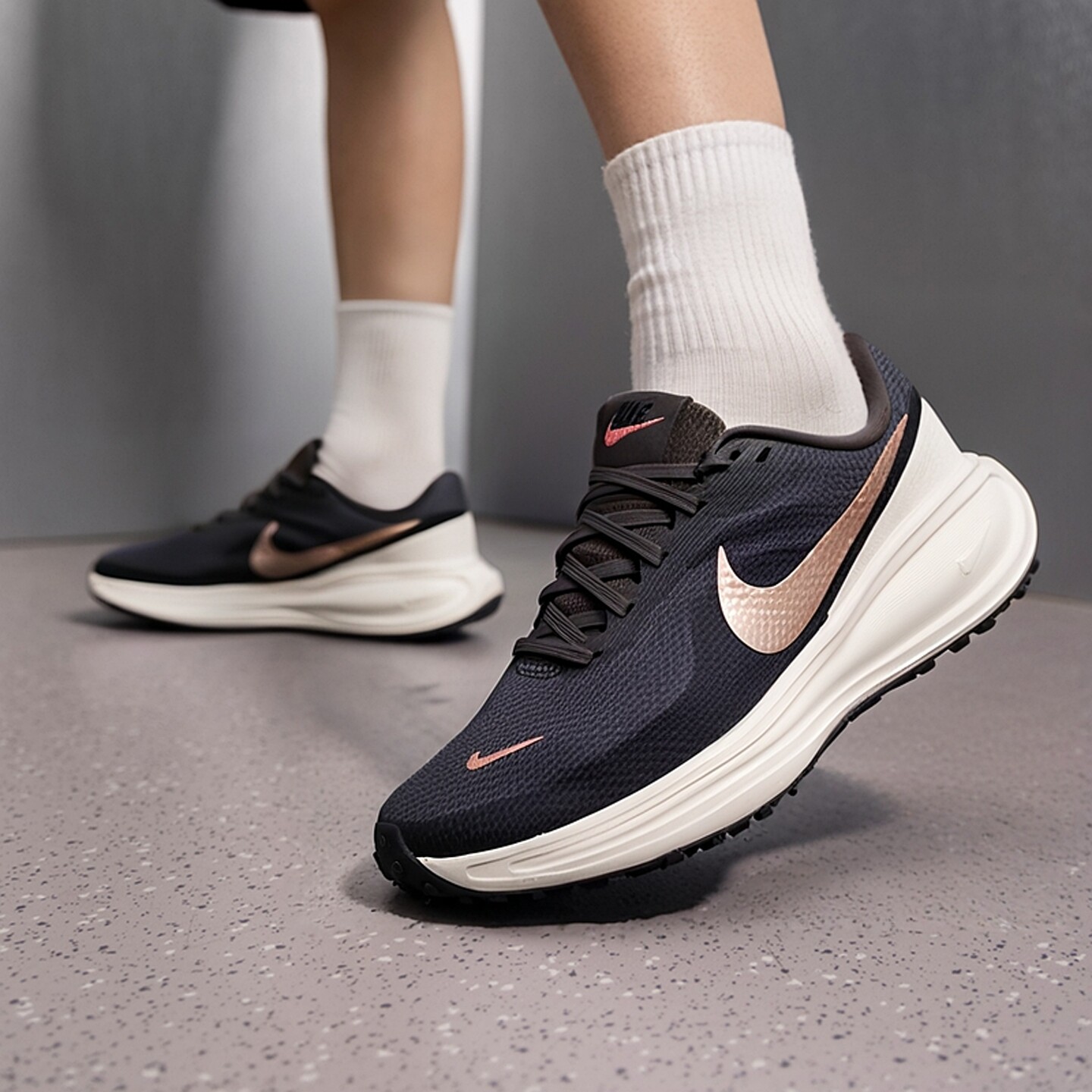 Nike耐克官网女鞋秋季新款网面透气运动鞋官方正品缓震公路跑步鞋图片