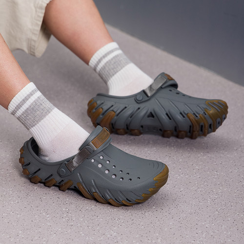 卡骆驰（CROCS）洞洞鞋男波波坦克clog鞋夏季新款运动户外沙滩凉